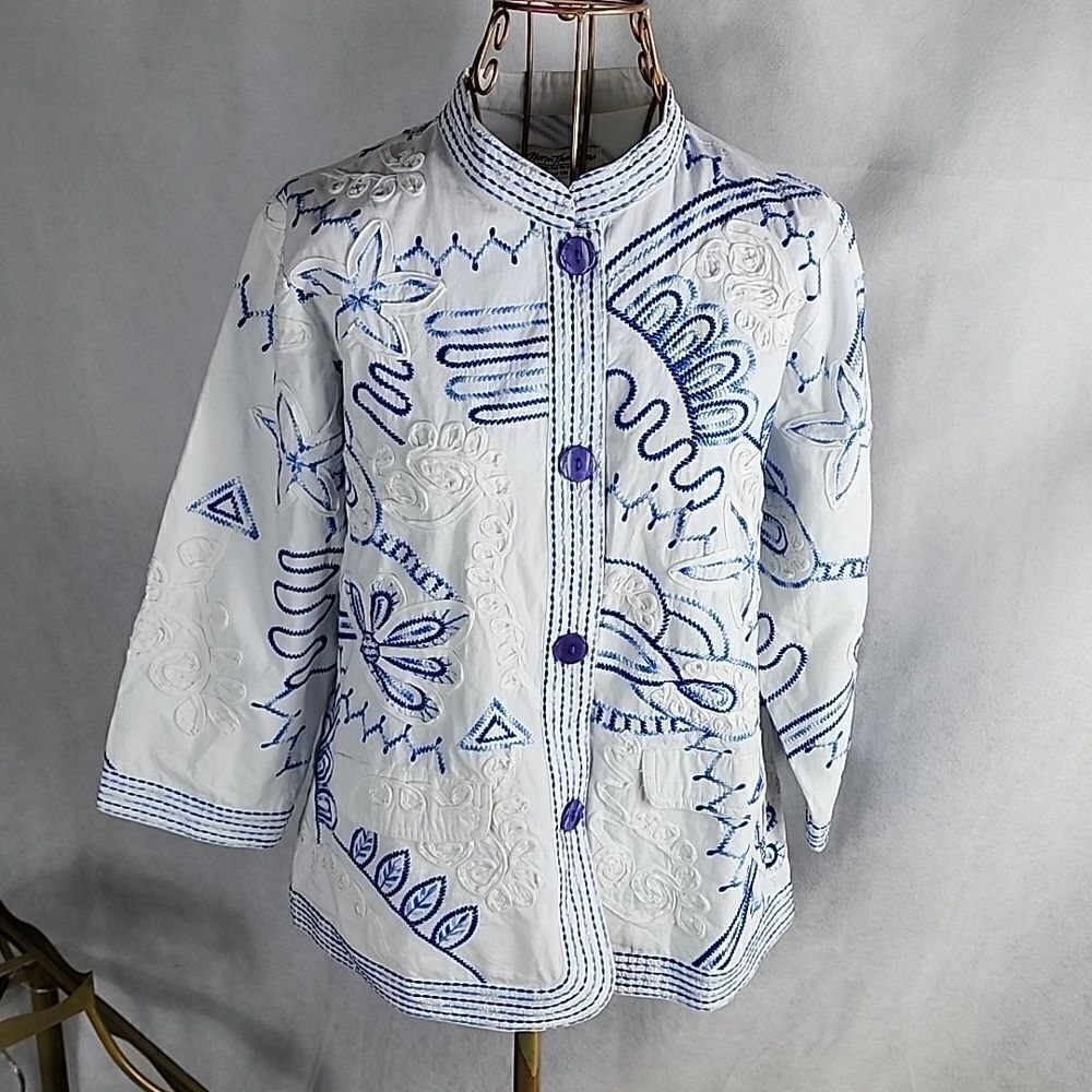 100% Cotton Embroidered Jacket with Mandarin Collar